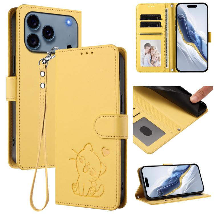 غطاء هاتف جلدي منقوش بقلب وقطة مع حزام يد، لهواتف iPhone 17e / 16e، iPhone 17 Pro Max، iPhone 17 Pro، iPhone 17