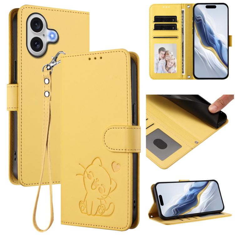 غطاء هاتف جلدي منقوش بقلب وقطة مع حزام يد، لهواتف iPhone 17e / 16e، iPhone 17 Pro Max، iPhone 17 Pro، iPhone 17