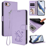 غطاء هاتف من الجلد بنقش قلب وقطة مع حزام يد، لهواتف iPhone 14 Pro Max، iPhone 7 / 8 / SE 2022، iPhone 13 Pro Max، iPhone 13 Pro