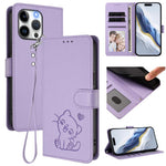 غطاء هاتف من الجلد بنقش قلب وقطة مع حزام يد، لهواتف iPhone 14 Pro Max، iPhone 7 / 8 / SE 2022، iPhone 13 Pro Max، iPhone 13 Pro