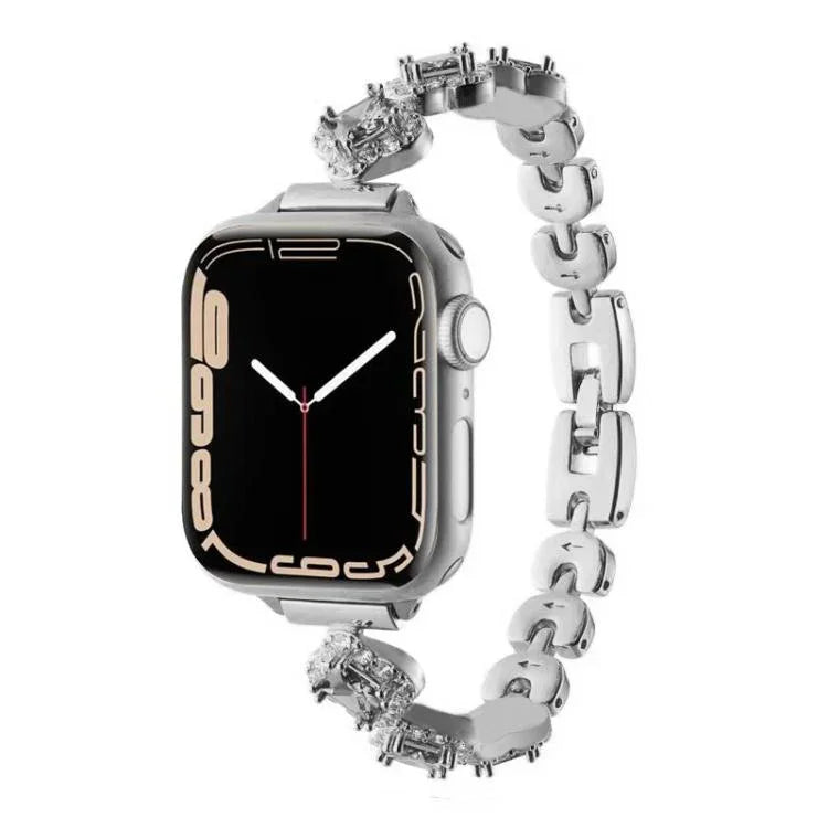 سوار ساعة معدني ماسي بتصميم ورقة البرسيم الرباعية من xDfind، لسلسلة Apple Watch مقاسات 42 / 44 / 45 / 46 / 49مم، لسلسلة Apple Watch مقاسات 38 / 40 / 41 / S10 42مم
