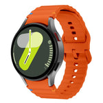 سوار ساعة سيليكون بتطريز متموج مع فيلم منحني ثلاثي الأبعاد، لساعات Samsung Galaxy Watch4 Classic 46mm، Samsung Galaxy Watch4 Classic 42mm، Samsung Galaxy Watch5 Active 40mm، Samsung Galaxy Watch5 Active 44mm