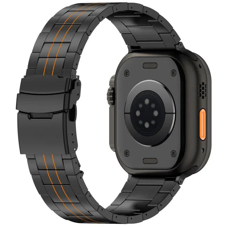 حزام ساعة بسبيكة التيتانيوم مع مشبك أمان بثلاث حبات، لسلسلة Apple Watch مقاسات 46مم / 49مم / 45مم / 44مم، لسلسلة Apple Watch مقاسات 42مم / 41مم / 40مم / 38مم