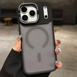 غطاء هاتف مغناطيسي مع MagSafe وحامل عدسة معدني مطفي ملمس الجلد، لهواتف iPhone 17 Pro Max وiPhone 17 Pro وiPhone 17 وiPhone Air وiPhone 16 Pro Max وiPhone 16 Pro