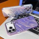 غطاء هاتف TPU مع حامل سوار بنقشة تموجات مطلية مع فيلم عدسة، لهاتف iPhone 13