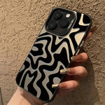 حافظة هاتف PC 2 في 1 بنمط خطوط متموجة مع طلاء IMD مطفي، لهواتف iPhone 11، iPhone 11 Pro، iPhone X / XS، iPhone XR، iPhone XS Max، iPhone 8 Plus / 7 Plus