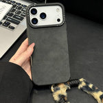 غطاء هاتف من قماش الشامواه الصناعي TPU مع حبل أرنب مطبوع على الشاشة، لهواتف iPhone 17 Pro Max و iPhone 17 Pro و iPhone 17 و iPhone 16 Pro Max و iPhone 16 Pro و iPhone 16 و iPhone 15 Pro Max و iPhone 15 Pro