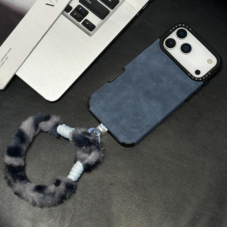 غطاء هاتف من قماش الشامواه الصناعي TPU مع حبل أرنب مطبوع على الشاشة، لهواتف iPhone 17 Pro Max و iPhone 17 Pro و iPhone 17 و iPhone 16 Pro Max و iPhone 16 Pro و iPhone 16 و iPhone 15 Pro Max و iPhone 15 Pro