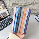 غطاء هاتف مغناطيسي مع حامل عدسة عين النسر الحيوية، لهواتف iPhone 17 Pro Max و iPhone 17 Pro