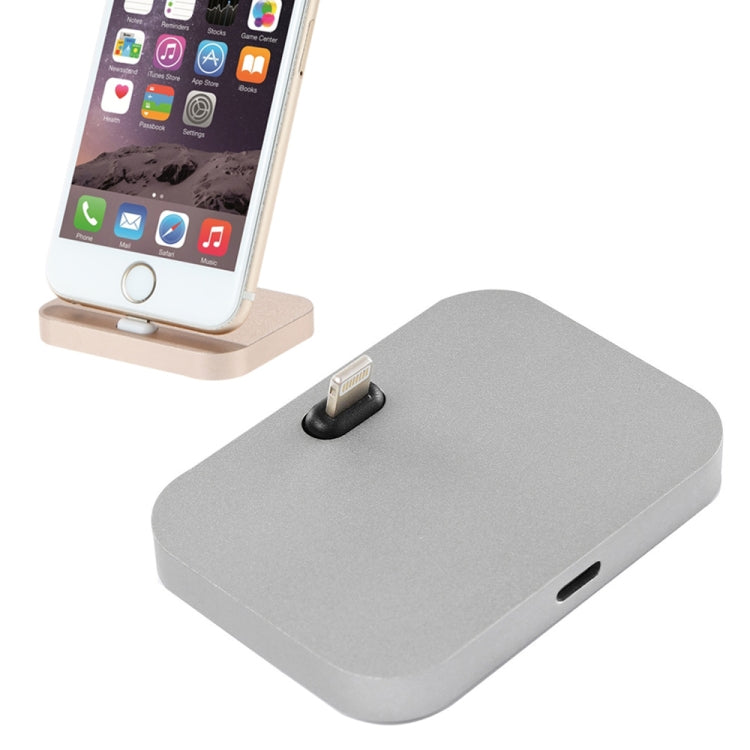 محطة شحن مكتبية من الألمنيوم 8 دبابيس Stouch لشحن iPhone
