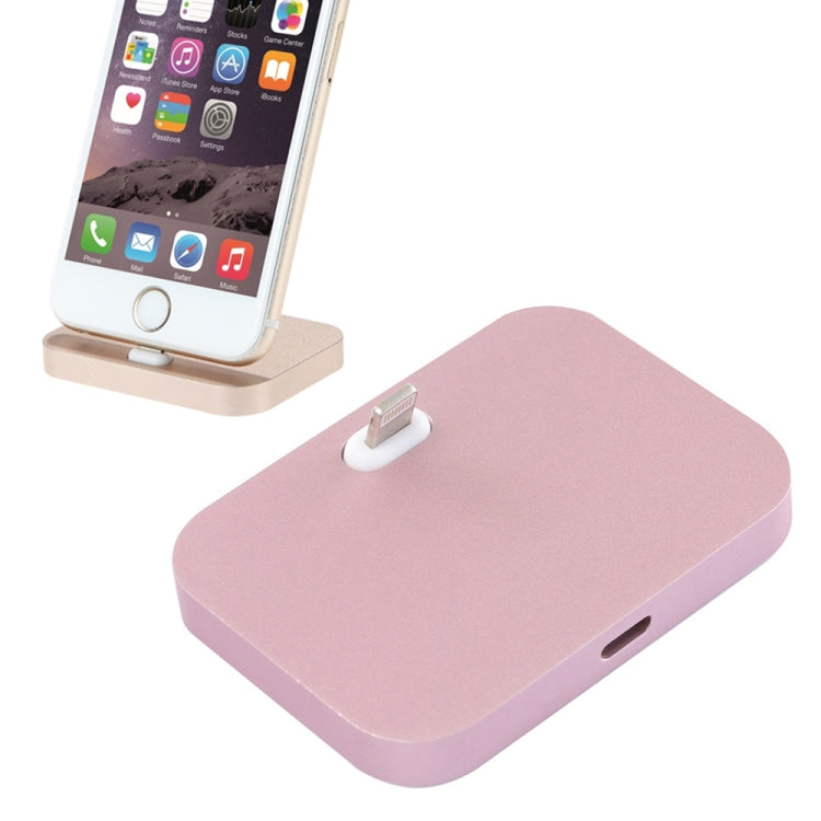 محطة شحن مكتبية من الألمنيوم 8 دبابيس Stouch لشحن iPhone