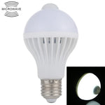 لمبة LED E27 7W مع 16 مصباح SMD 5730 450LM مع حساس حركة بالأشعة تحت الحمراء، مدى الاستشعار: 4-6 أمتار، AC 220V، E27 7W ضوء أبيض