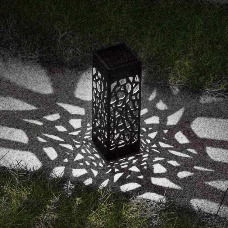 مصباح حديقة عشبية خارجي يعمل بالطاقة الشمسية بتصميم مجوف