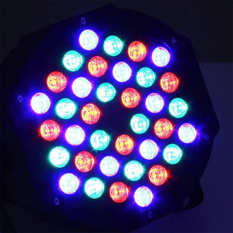 مع شاشة LED، أوضاع تشغيل تلقائي / تابع / DMX512 / تحكم صوتي