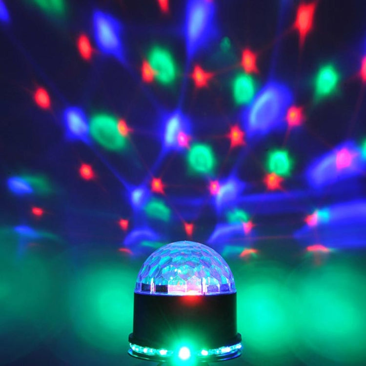 LED RGB مع وظيفة التحكم بالصوت