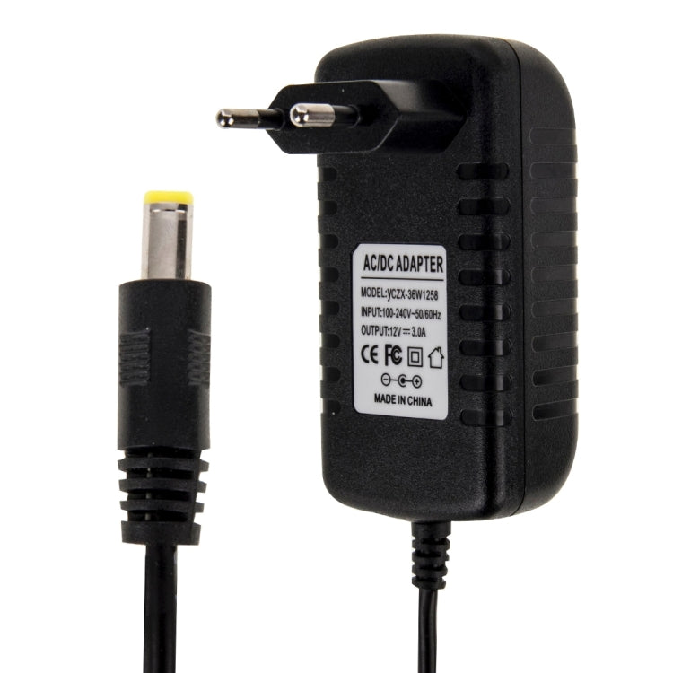 محول طاقة بمقبس الاتحاد الأوروبي AC 100-240V إلى DC 12V 3A، رؤوس: 5.5 × 2.1 مم، طول الكابل: حوالي 1.2 م، مقبس الاتحاد الأوروبي DC 12V 3A