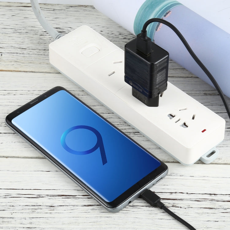 شاحن سفر 2 في 1 LZ-728 بقوة 18 واط QC 3.0 بمنفذ USB + مجموعة كابل بيانات USB إلى USB-C / Type-C، قابس أوروبي، طول الكابل: 1 متر، مع كابل USB-C / Type-C
