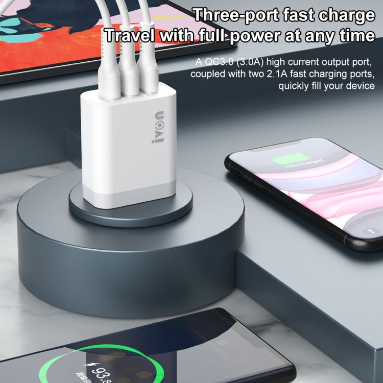 شاحن سفر IVON AD37 بتيار 5 أمبير و QC 3.0 بثلاثة منافذ USB، قابس أمريكي، AD37