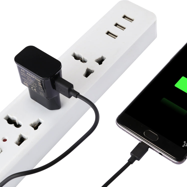 شاحن USB ذكي بتيار 5 فولت 2.1 أمبير مع كابل شحن USB إلى USB-C / تايب-سي بطول 1 متر، قابس أوروبي