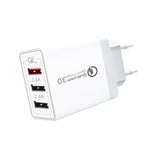 شاحن سريع عالمي SDC-30W بقوة 30 واط مع منفذ USB QC 3.0 + منفذي USB 2.0 بتيار 2.4 أمبير للهواتف المحمولة والأجهزة اللوحية وأجهزة الكمبيوتر، قابس الاتحاد الأوروبي
