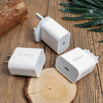 شاحن سفر 2 في 1 SDC-20W PD 20W USB-C / Type-C + مجموعة كابل بيانات شحن سريع 3A PD3.0 USB-C / Type-C إلى 8 دبوس، طول الكابل: 1م، قابس أمريكي، قابس أوروبي، قابس بريطاني