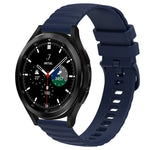 سوار ساعة سيليكون بلون صلب بنمط نقاط متموجة بعرض 20مم، لساعات Samsung Galaxy Watch 4 Classic بمقاس 42مم، و Samsung Galaxy Watch 4 Classic بمقاس 46مم، و Samsung Galaxy Watch Active 2 بمقاس 40مم، و Samsung Galaxy Watch Active 2 بمقاس 44مم
