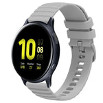 سوار ساعة سيليكون بلون صلب بنمط نقاط متموجة بعرض 20مم، لساعات Samsung Galaxy Watch 4 Classic بمقاس 42مم، و Samsung Galaxy Watch 4 Classic بمقاس 46مم، و Samsung Galaxy Watch Active 2 بمقاس 40مم، و Samsung Galaxy Watch Active 2 بمقاس 44مم
