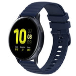 سوار ساعة سيليكون بلون صلب بنمط نقاط متموجة بعرض 20مم، لساعات Samsung Galaxy Watch 4 Classic بمقاس 42مم، و Samsung Galaxy Watch 4 Classic بمقاس 46مم، و Samsung Galaxy Watch Active 2 بمقاس 40مم، و Samsung Galaxy Watch Active 2 بمقاس 44مم