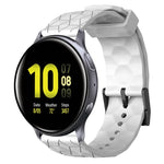 سوار ساعة سيليكون بلون صلب بنمط كرة القدم مقاس 20مم، لساعات Samsung Galaxy Watch Active 2 مقاس 44مم، لساعات Samsung Galaxy Watch مقاس 42مم