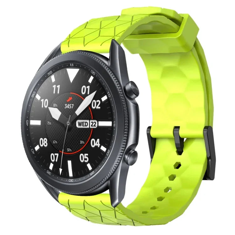 سوار ساعة سيليكون بلون صلب بنمط كرة القدم مقاس 22مم، لساعات Samsung Galaxy Watch3 مقاس 45مم، لساعات Samsung Galaxy Watch مقاس 46مم، لساعات Samsung Gear S3 Classic، لساعات Samsung Gear S3 Frontier