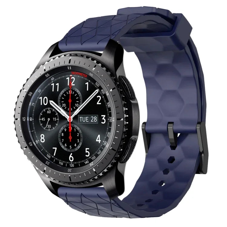 سوار ساعة سيليكون بلون صلب بنمط كرة القدم مقاس 22مم، لساعات Samsung Galaxy Watch3 مقاس 45مم، لساعات Samsung Galaxy Watch مقاس 46مم، لساعات Samsung Gear S3 Classic، لساعات Samsung Gear S3 Frontier