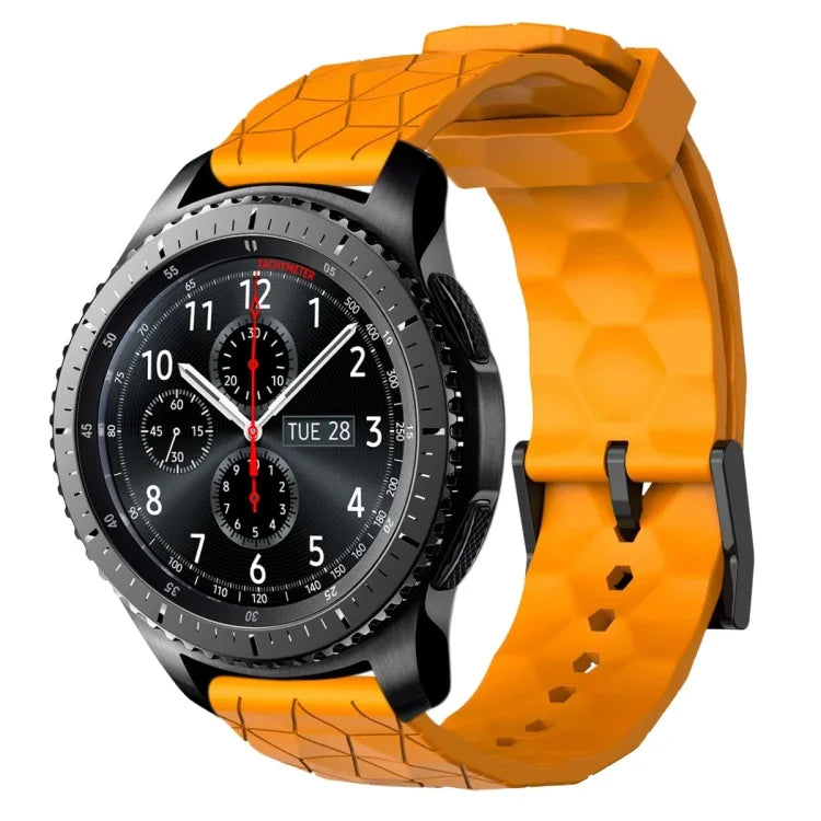 سوار ساعة سيليكون بلون صلب بنمط كرة القدم مقاس 22مم، لساعات Samsung Galaxy Watch3 مقاس 45مم، لساعات Samsung Galaxy Watch مقاس 46مم، لساعات Samsung Gear S3 Classic، لساعات Samsung Gear S3 Frontier