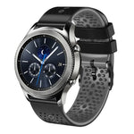 سوار ساعة سيليكون مثقوب بلونين بعرض 22مم، لساعات Samsung Galaxy Watch3 بمقاس 45مم، و Samsung Galaxy Watch بمقاس 46مم، و Samsung Gear S3 Classic، و Samsung Gear S3 Frontier