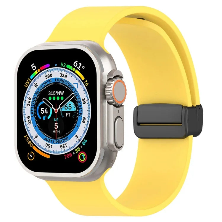Magnetic Black Buckle Smooth Silicone Watch Band, For Apple Watch Ultra 49mm, For Apple Watch Series 8&7 45mm, For Apple Watch Series 8&7 41mm