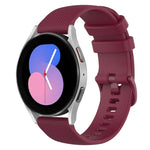 سوار ساعة سيليكون مربعات عرض 20مم، لسامسونج Galaxy Watch 5 مقاس 40مم