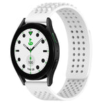 سوار ساعة سيليكون قابل للتنفس بنقاط ثلاثية الأبعاد مع ثقوب 20 مم، لساعة Samsung Galaxy Watch 6 Classic مقاس 43 مم، لساعة Samsung Galaxy Watch 5 Pro إصدار الغولف، لساعة Samsung Galaxy Watch 5 إصدار الغولف