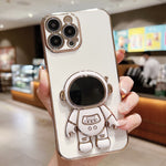 غطاء هاتف بحامل رائد فضاء مطلي بالكهرباء، لهواتف iPhone 17e / 16e، iPhone 17 Pro Max، iPhone 17 Pro، iPhone 17، iPhone Air، iPhone 16 Pro Max، iPhone 16 Pro، iPhone 16 Plus