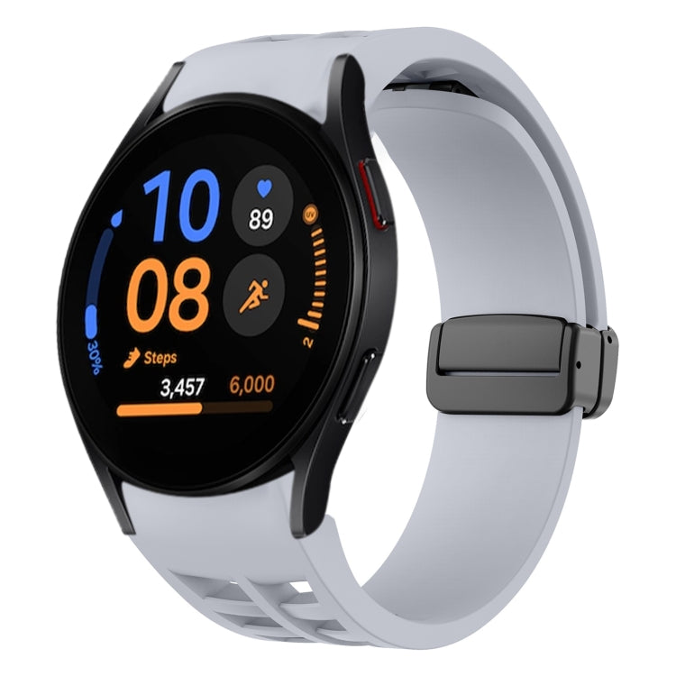 سوار ساعة سيليكون بقفل أسود قابل للطي مغناطيسي من Richard، لساعة Samsung Galaxy Watch FE مقاس 40 مم، لساعة Samsung Galaxy Watch 7 مقاس 40 / 44 مم، لساعة Samsung Galaxy Watch 6 Classic مقاس 43 / 47 مم