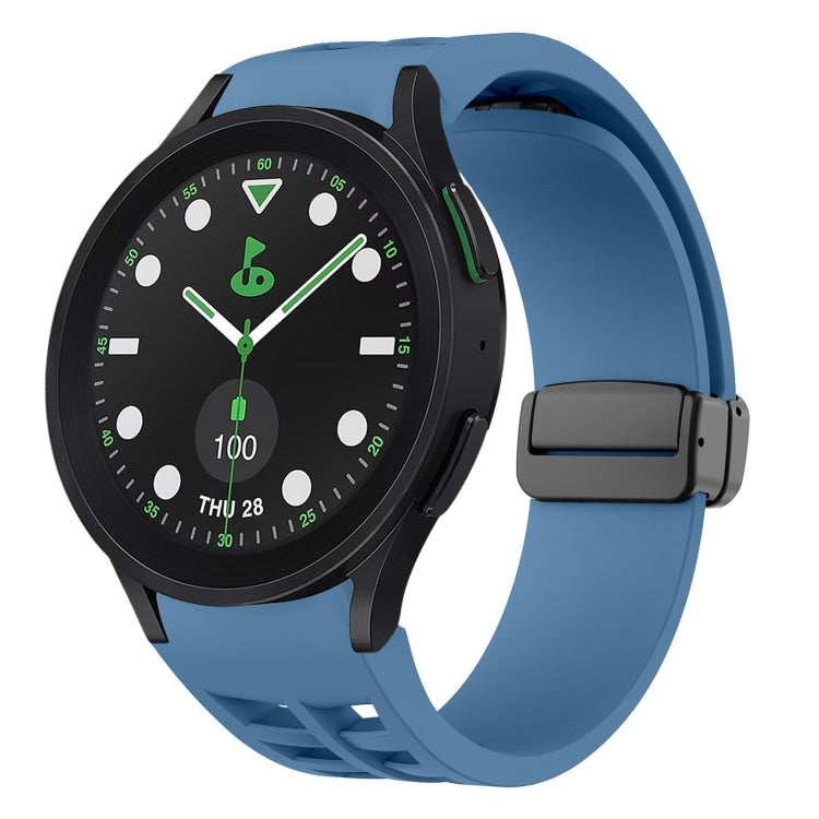 سوار ساعة سيليكون بقفل أسود قابل للطي مغناطيسي من Richard، لساعة Samsung Galaxy Watch 6 مقاس 40 / 44 مم، لساعة Samsung Galaxy Watch 5 Pro إصدار الغولف، لساعة Samsung Galaxy Watch 5 إصدار الغولف
