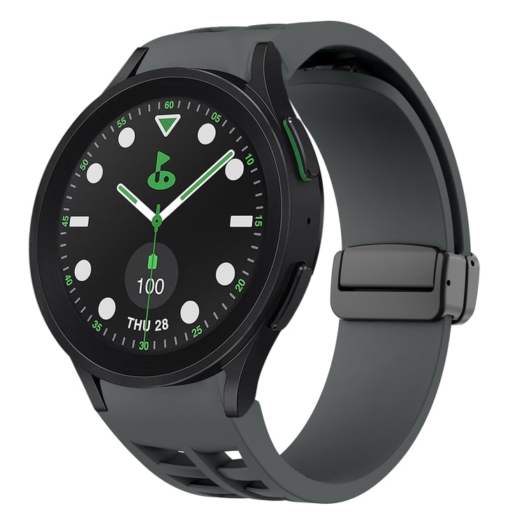 سوار ساعة سيليكون بقفل أسود قابل للطي مغناطيسي من Richard، لساعة Samsung Galaxy Watch 6 مقاس 40 / 44 مم، لساعة Samsung Galaxy Watch 5 Pro إصدار الغولف، لساعة Samsung Galaxy Watch 5 إصدار الغولف
