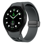 سوار ساعة سيليكون بقفل أسود قابل للطي مغناطيسي من Richard، لساعة Samsung Galaxy Watch 6 مقاس 40 / 44 مم، لساعة Samsung Galaxy Watch 5 Pro إصدار الغولف، لساعة Samsung Galaxy Watch 5 إصدار الغولف