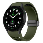 سوار ساعة سيليكون بقفل أسود قابل للطي مغناطيسي من Richard، لساعة Samsung Galaxy Watch 6 مقاس 40 / 44 مم، لساعة Samsung Galaxy Watch 5 Pro إصدار الغولف، لساعة Samsung Galaxy Watch 5 إصدار الغولف