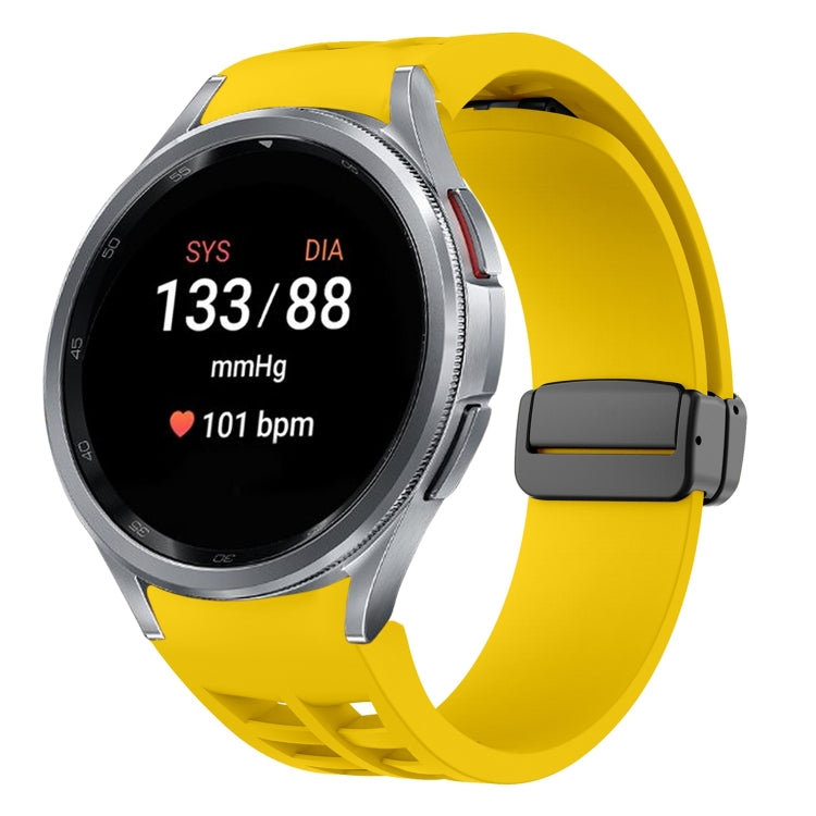 سوار ساعة سيليكون بقفل أسود قابل للطي مغناطيسي من Richard، لساعة Samsung Galaxy Watch FE مقاس 40 مم، لساعة Samsung Galaxy Watch 7 مقاس 40 / 44 مم، لساعة Samsung Galaxy Watch 6 Classic مقاس 43 / 47 مم