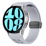 سوار ساعة سيليكون بقفل أسود قابل للطي مغناطيسي من Richard، لساعة Samsung Galaxy Watch 6 مقاس 40 / 44 مم، لساعة Samsung Galaxy Watch 5 Pro إصدار الغولف، لساعة Samsung Galaxy Watch 5 إصدار الغولف