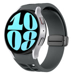 سوار ساعة سيليكون بقفل أسود قابل للطي مغناطيسي من Richard، لساعة Samsung Galaxy Watch 6 مقاس 40 / 44 مم، لساعة Samsung Galaxy Watch 5 Pro إصدار الغولف، لساعة Samsung Galaxy Watch 5 إصدار الغولف