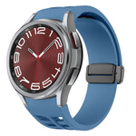 سوار ساعة سيليكون بقفل أسود قابل للطي مغناطيسي من Richard، لساعة Samsung Galaxy Watch FE مقاس 40 مم، لساعة Samsung Galaxy Watch 7 مقاس 40 / 44 مم، لساعة Samsung Galaxy Watch 6 Classic مقاس 43 / 47 مم