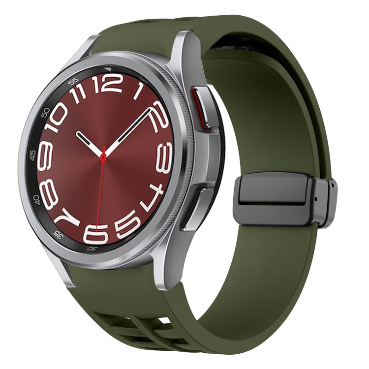 سوار ساعة سيليكون بقفل أسود قابل للطي مغناطيسي من Richard، لساعة Samsung Galaxy Watch FE مقاس 40 مم، لساعة Samsung Galaxy Watch 7 مقاس 40 / 44 مم، لساعة Samsung Galaxy Watch 6 Classic مقاس 43 / 47 مم