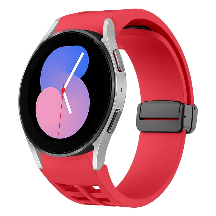 سوار ساعة سيليكون بقفل أسود قابل للطي مغناطيسي من Richard، لساعة Samsung Galaxy Watch 5 مقاس 40 / 44 مم، لساعة Samsung Galaxy Watch 5 Pro مقاس 45 مم، لساعة Samsung Galaxy Watch 4 مقاس 40 / 44 مم