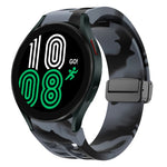 سوار ساعة سيليكون بقفل أسود قابل للطي مغناطيسي من Richard، لساعة Samsung Galaxy Watch 5 مقاس 40 / 44 مم، لساعة Samsung Galaxy Watch 5 Pro مقاس 45 مم، لساعة Samsung Galaxy Watch 4 مقاس 40 / 44 مم