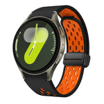 سوار ساعة سيليكون بمشبك أسود قابل للطي مغناطيسي بلونين، لساعات Samsung Galaxy Watch 7 40 / 44مم، لساعات Samsung Galaxy Watch 5 40 / 44مم، لساعات Samsung Galaxy Watch 4 40 / 44مم، لساعات Samsung Galaxy Watch 4 Classic 42 / 46مم